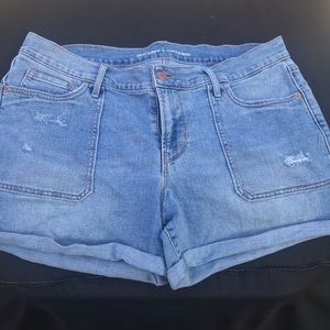 Only navy boyfriend shorts!